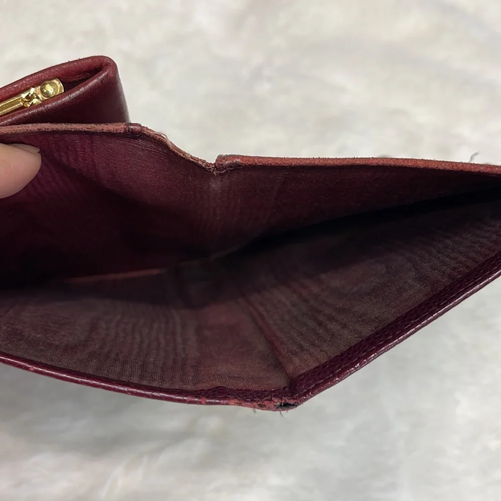 Chanel Raspberry Caviar long bifold wallet with front snap - Picture 12 of 15